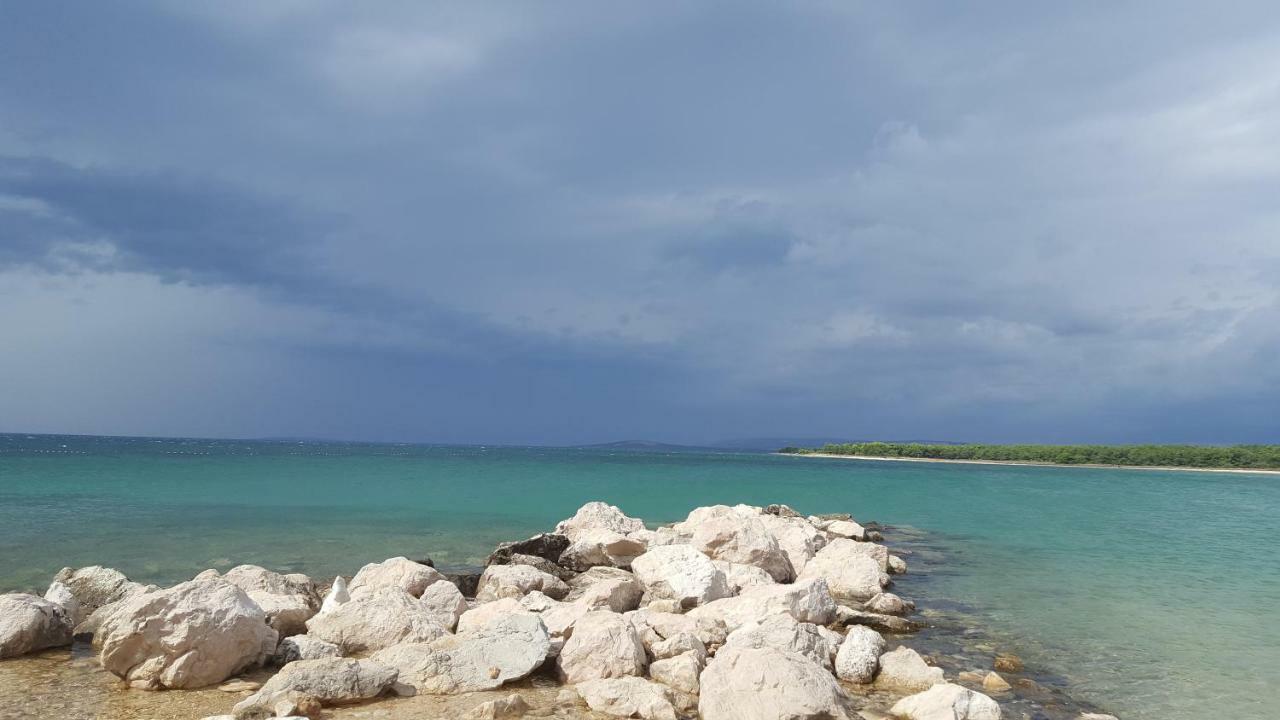 Zagi Daire Povljana Dış mekan fotoğraf